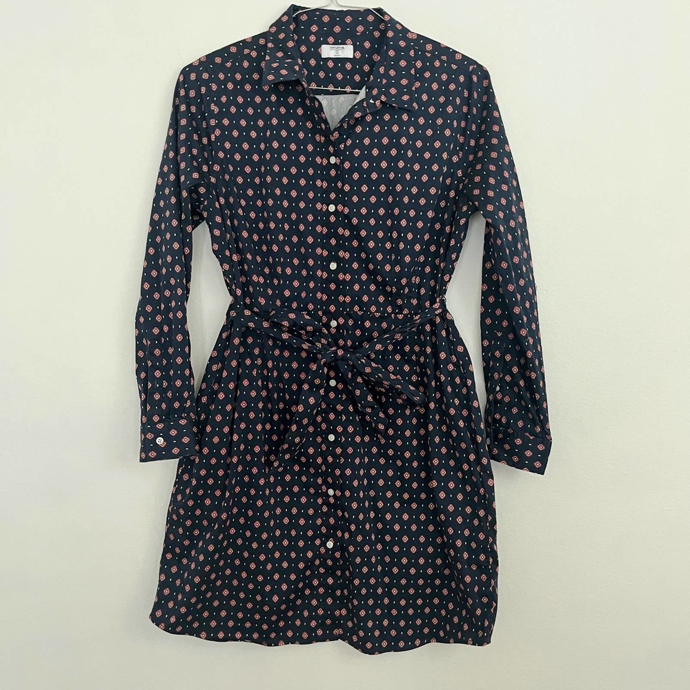 UNTUCKit Dark Blue and Coral Dot Long Sleeve Dress